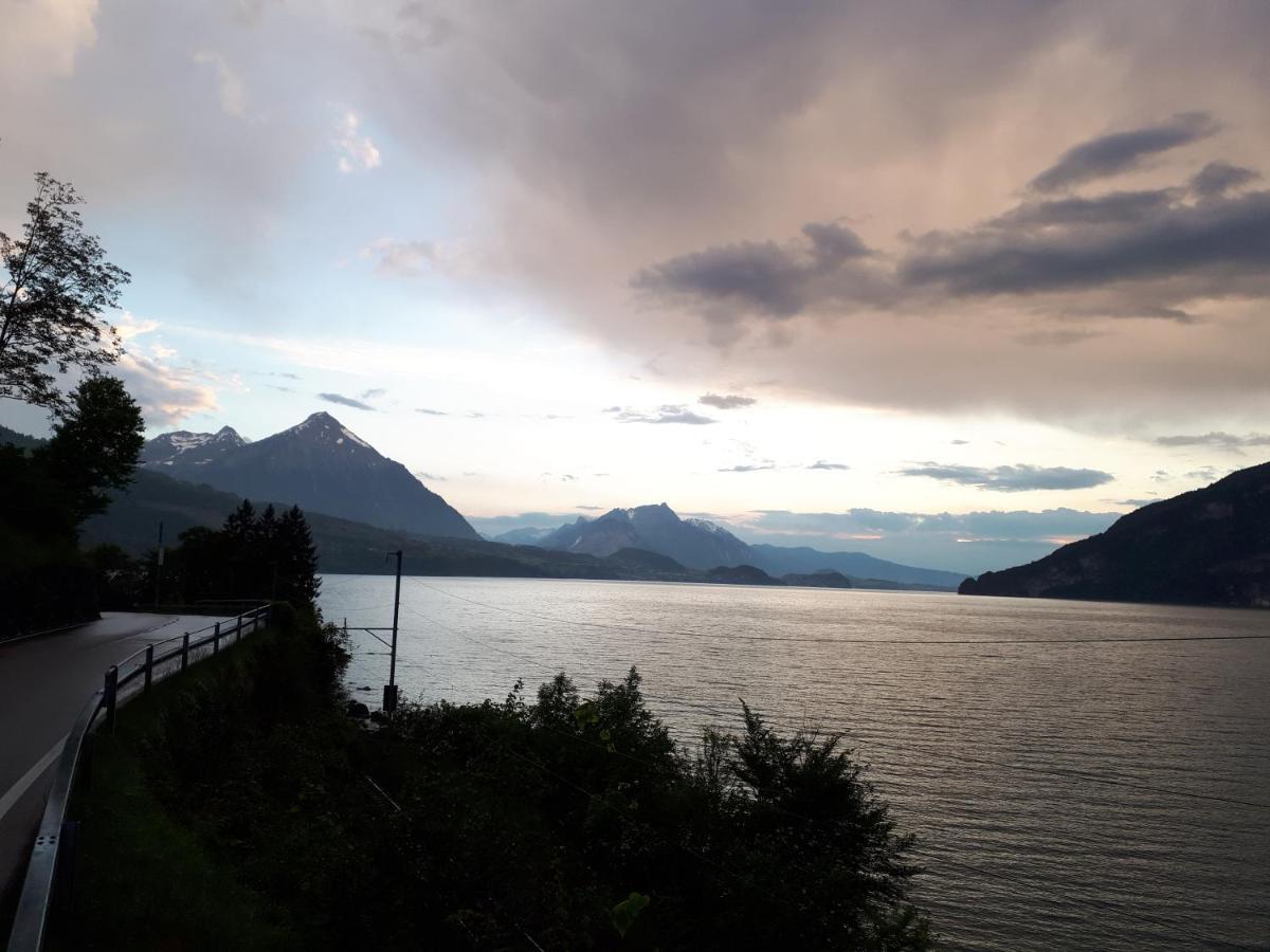Berner Oberland Am Thunersee Därligen Exterior photo